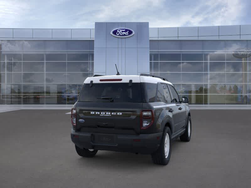 Thumbnail: 2025 Ford Bronco Sport - 8