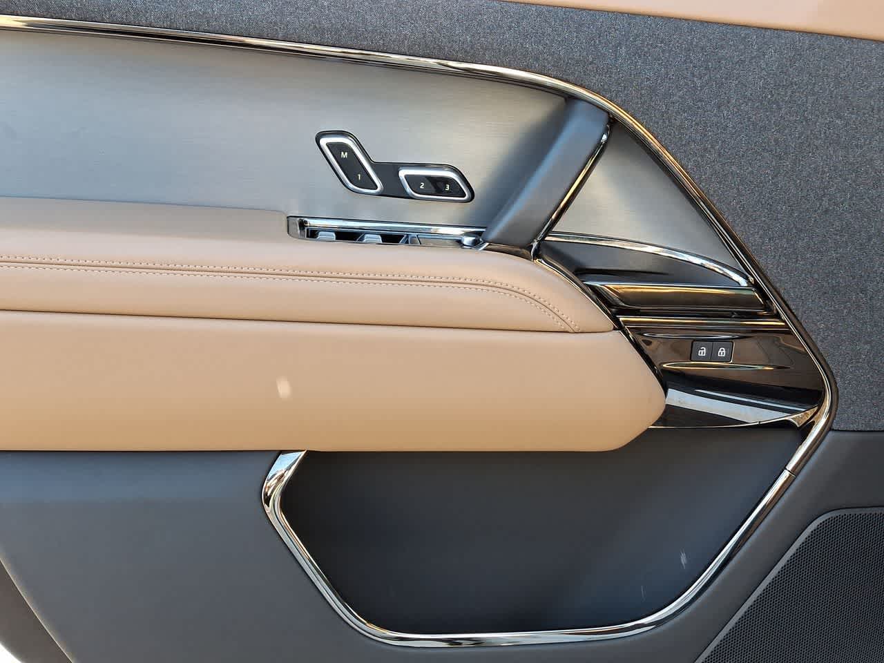 Thumbnail: 2025 Land Rover Range Rover Sport - 16