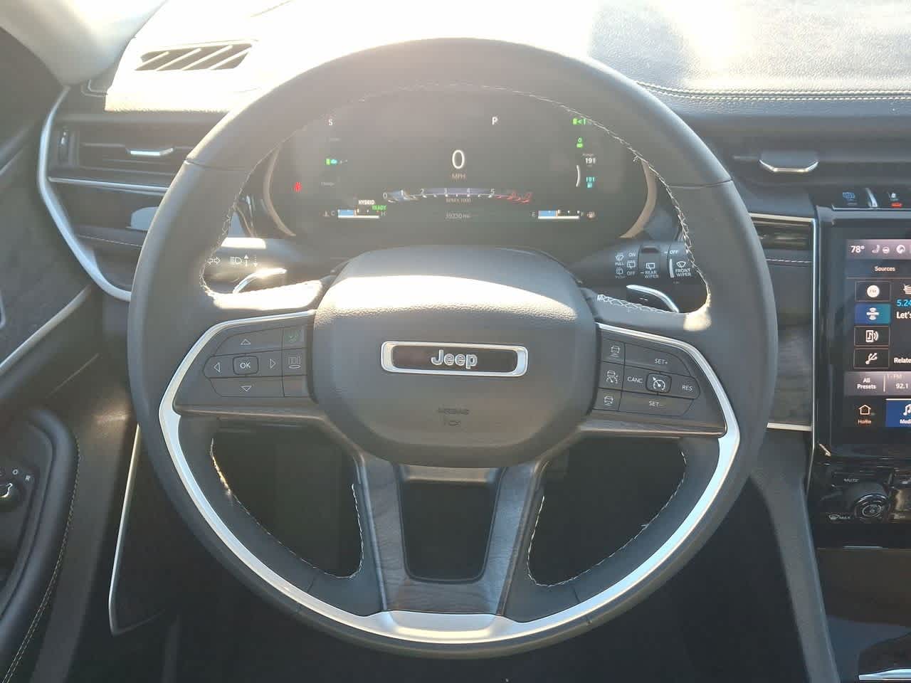 Thumbnail: 2024 Jeep Grand Cherokee - 22