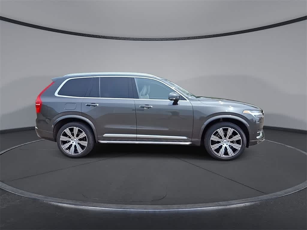 2022 Volvo XC90 T6 Inscription 9