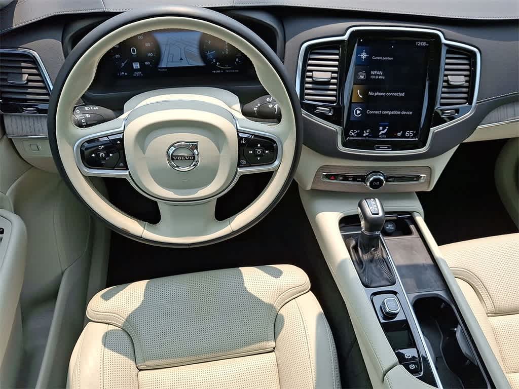 2022 Volvo XC90 T6 Inscription 21