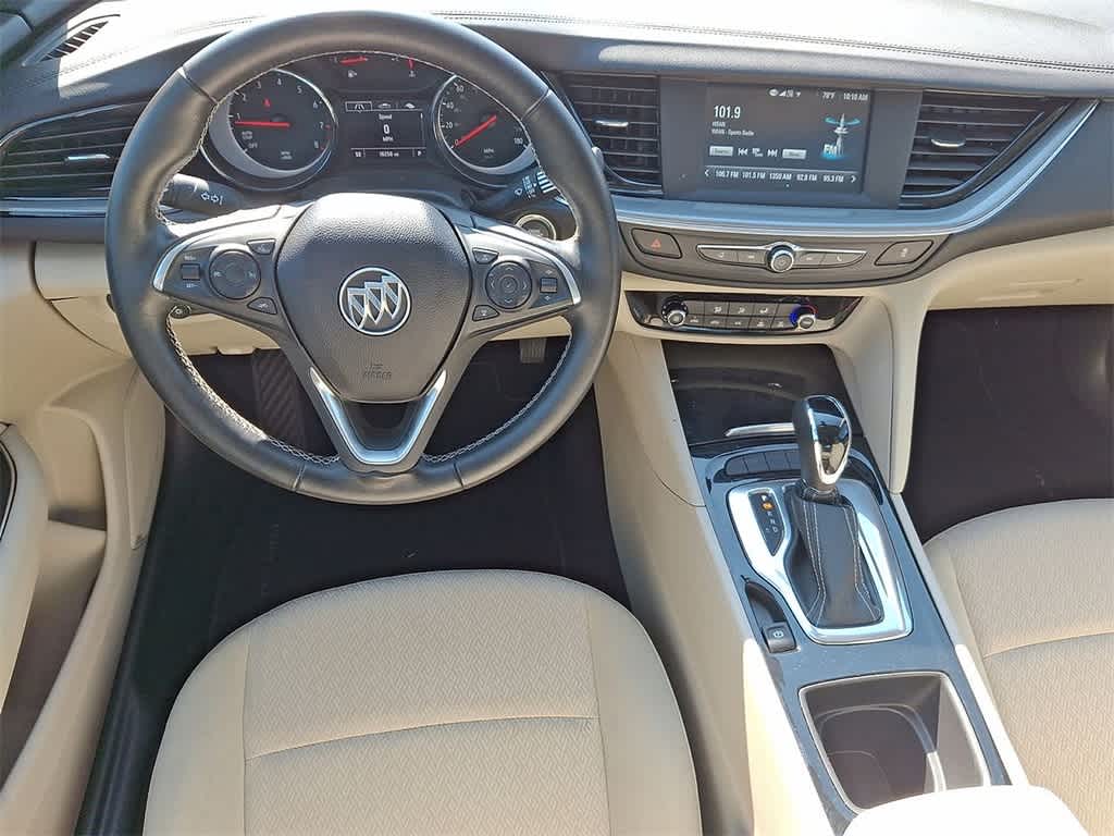 Thumbnail: 2018 Buick Regal - 27
