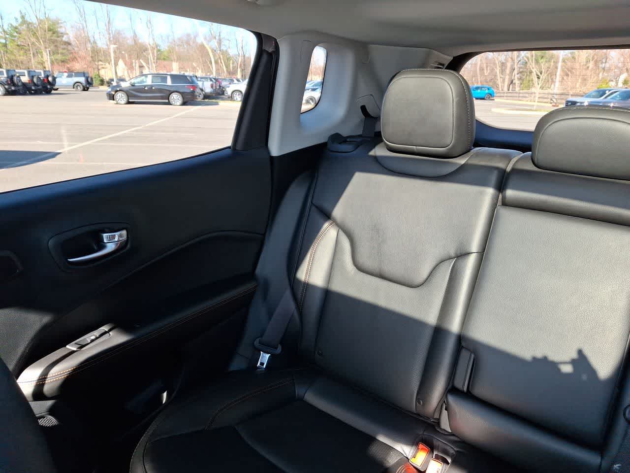 Thumbnail: 2021 Jeep Compass - 12