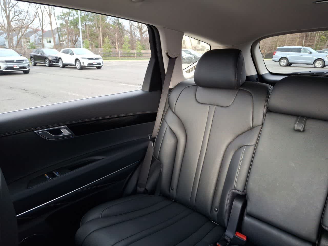 Thumbnail: 2025 Genesis GV80 - 12