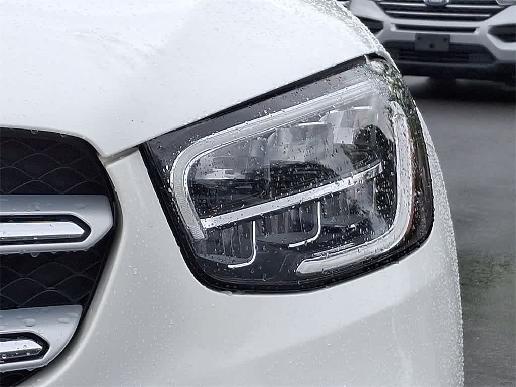 2022 Mercedes-Benz GLC 300 24