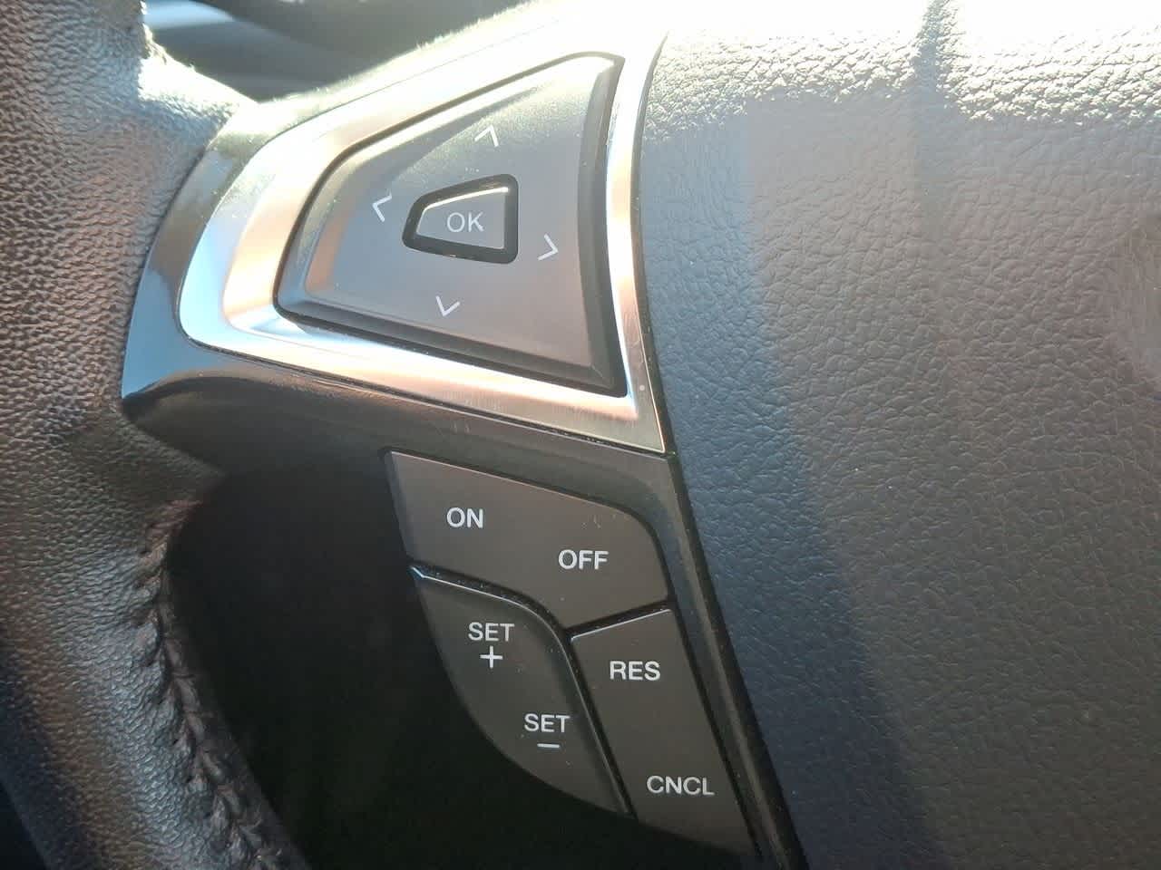 Thumbnail: 2024 Ford Edge - 23