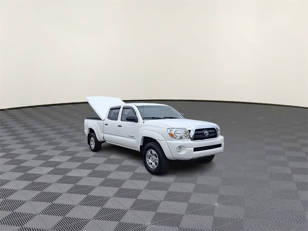 Thumbnail: 2007 Toyota Tacoma - 2