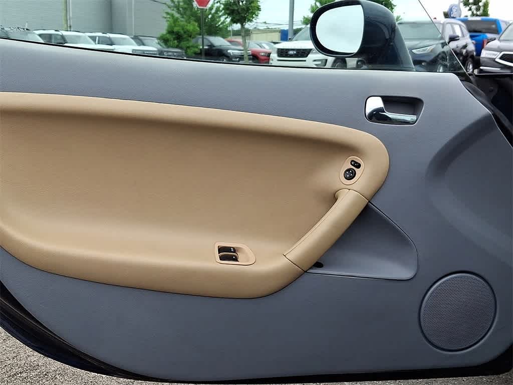 Thumbnail: 2006 Pontiac Solstice - 10