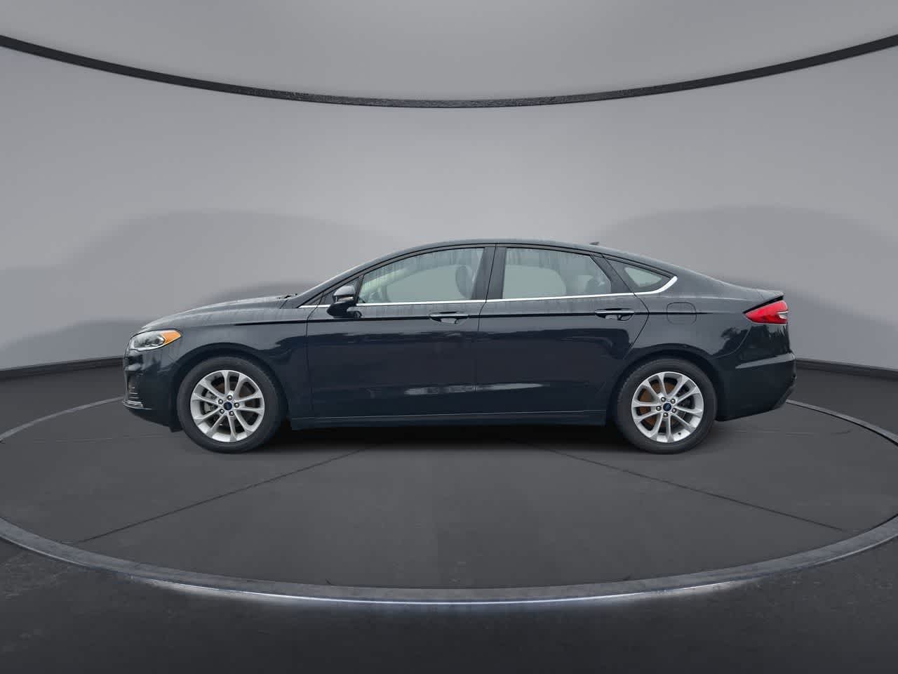 Thumbnail: 2020 Ford Fusion - 5