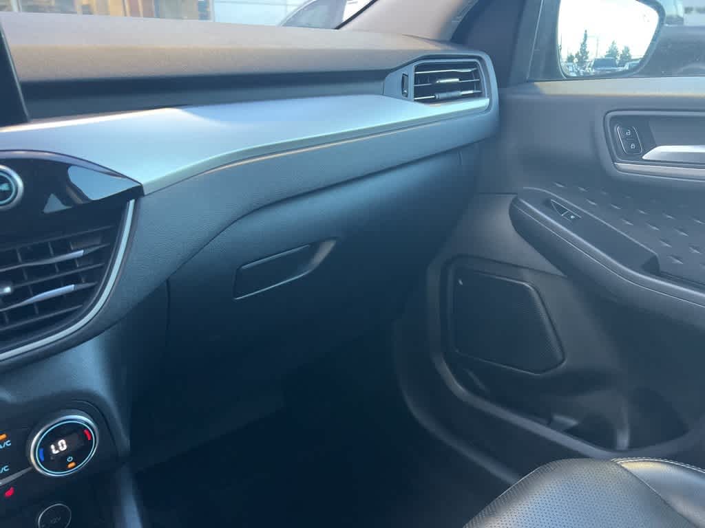 Thumbnail: 2020 Ford Escape - 25