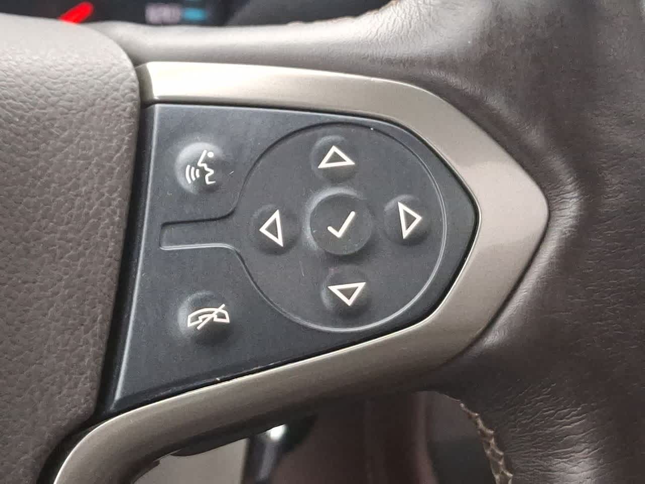 Thumbnail: 2018 Chevrolet Silverado 1500 - 24