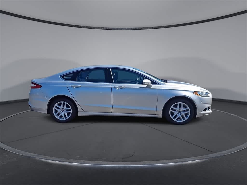 Thumbnail: 2015 Ford Fusion - 9