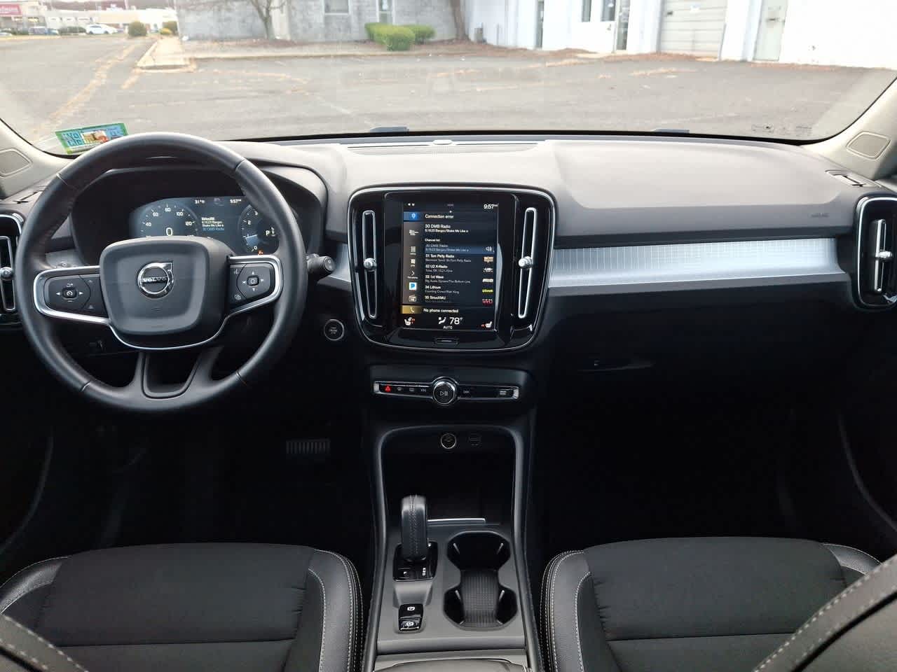 Thumbnail: 2020 Volvo XC40 - 10