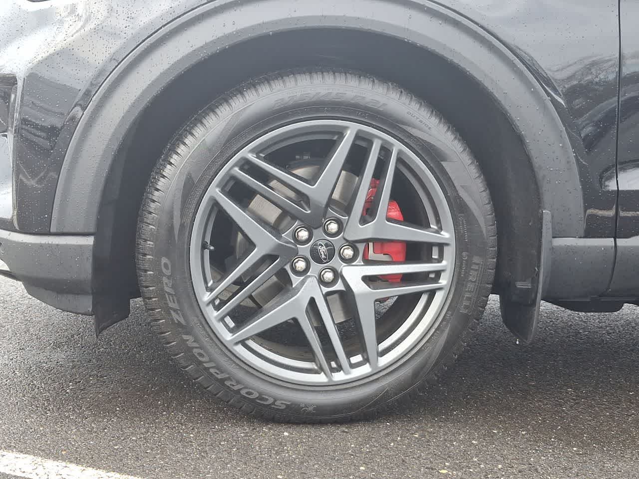 Thumbnail: 2025 Ford Explorer - 28