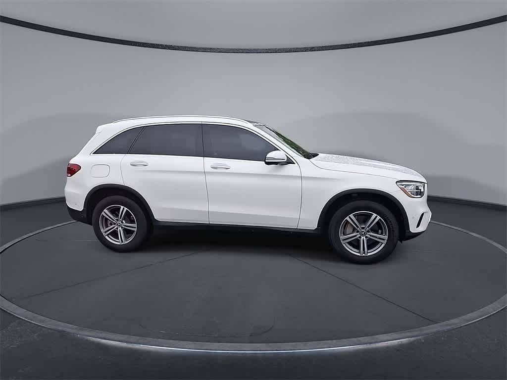 2022 Mercedes-Benz GLC 300 9