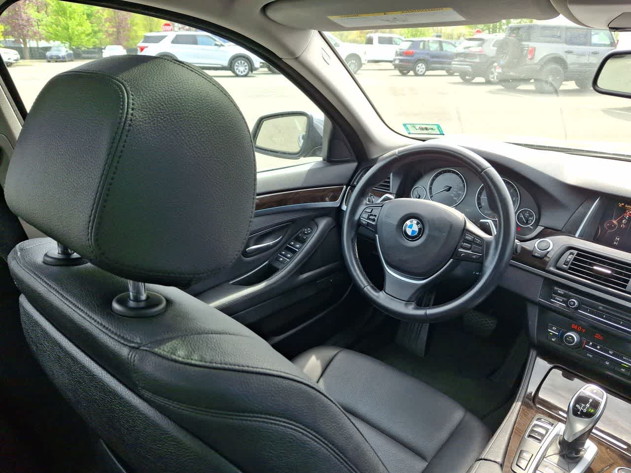 Thumbnail: 2016 BMW 5 Series - 15