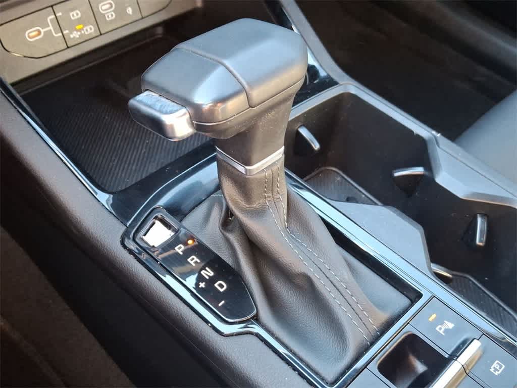 Thumbnail: 2025 Kia K5 - 18