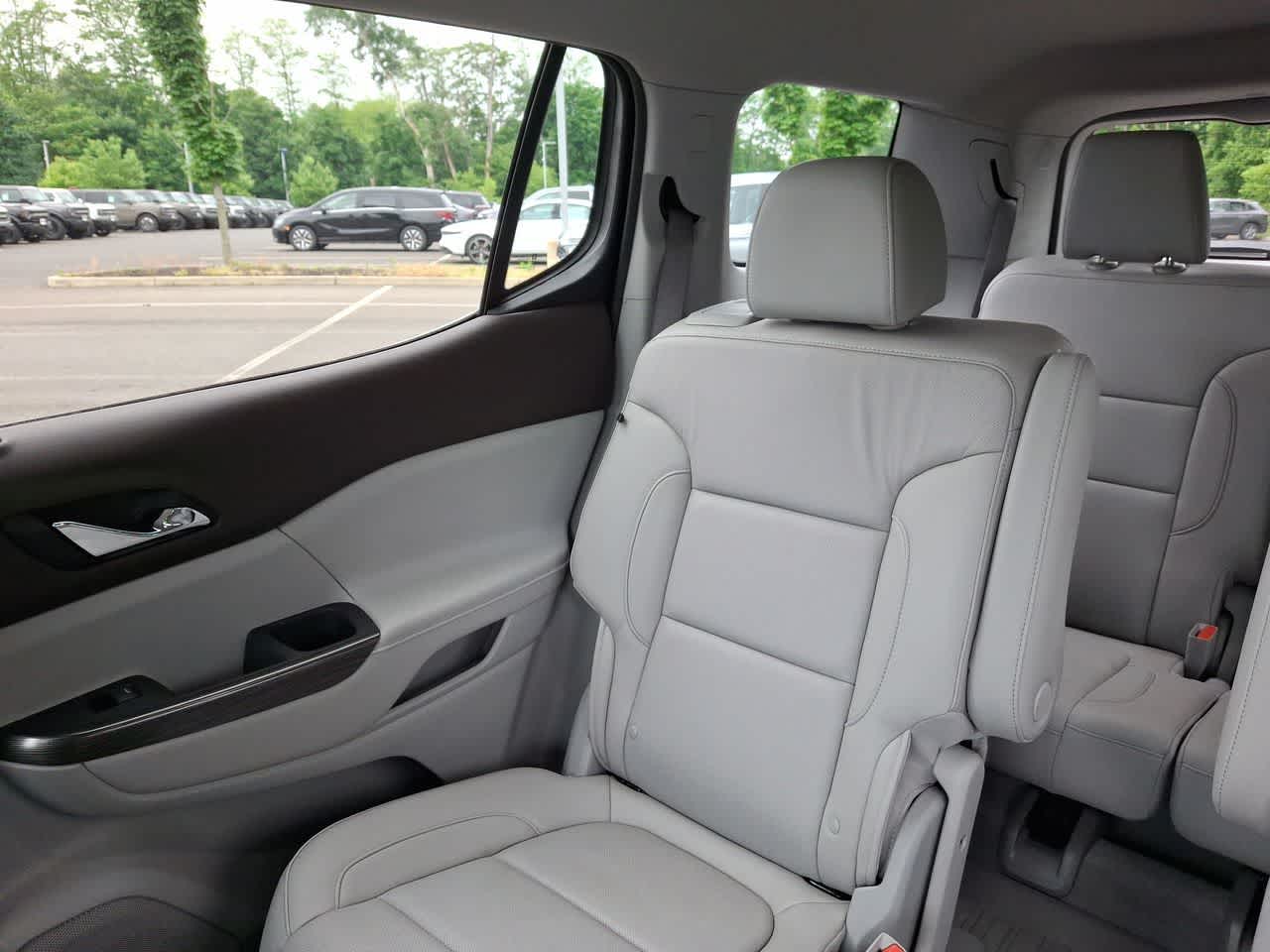 Thumbnail: 2023 GMC Acadia - 10