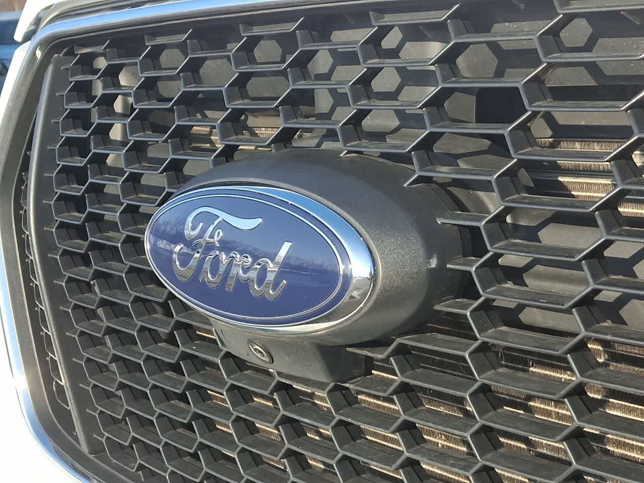 Thumbnail: 2023 Ford Econoline - 28