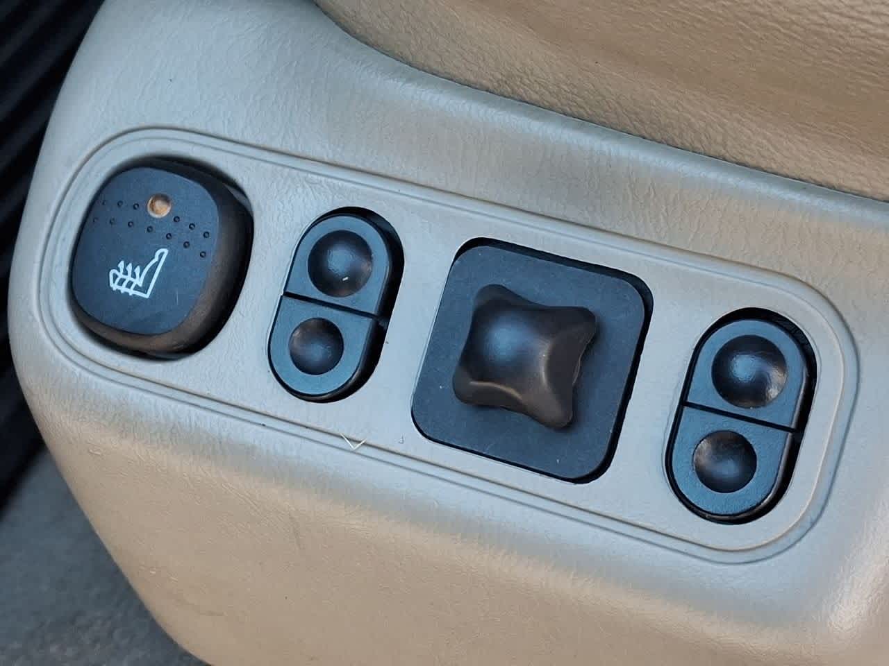 Thumbnail: 2006 Ford F-350 - 24