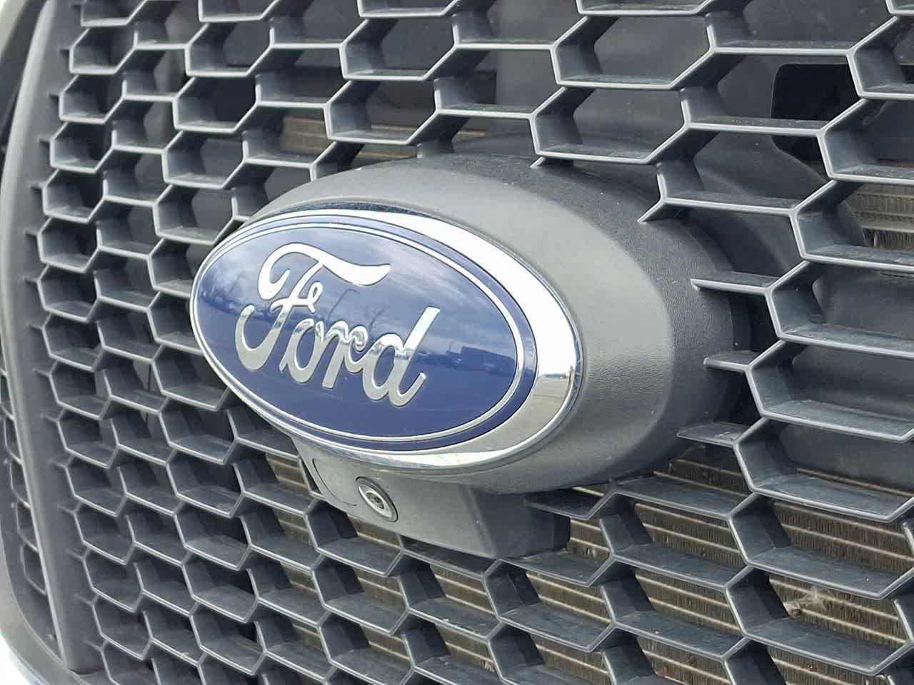 Thumbnail: 2023 Ford Econoline - 28