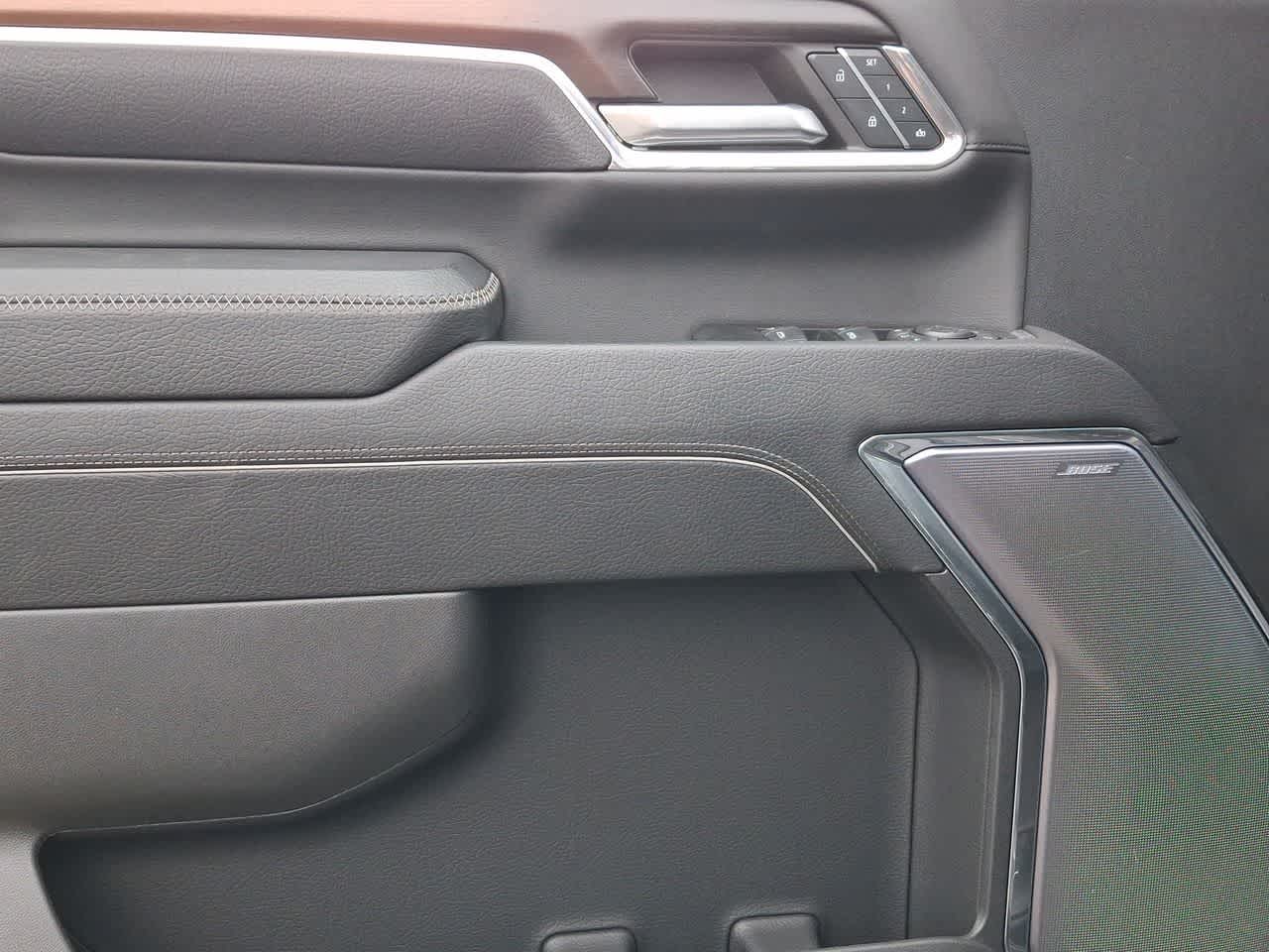 Thumbnail: 2024 GMC Sierra 2500 - 16