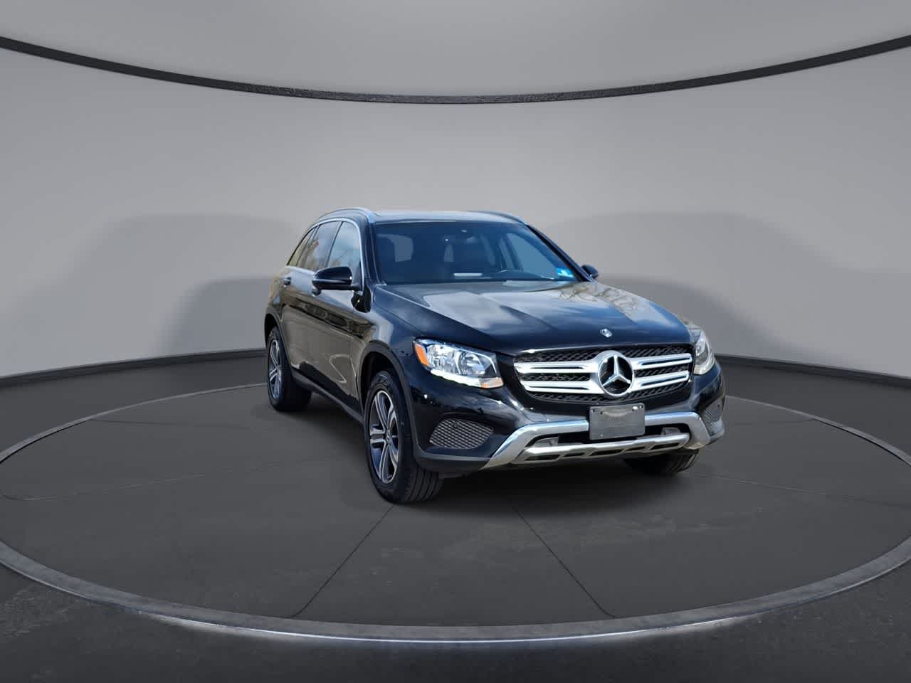 Thumbnail: 2019 Mercedes-Benz GLC - 2