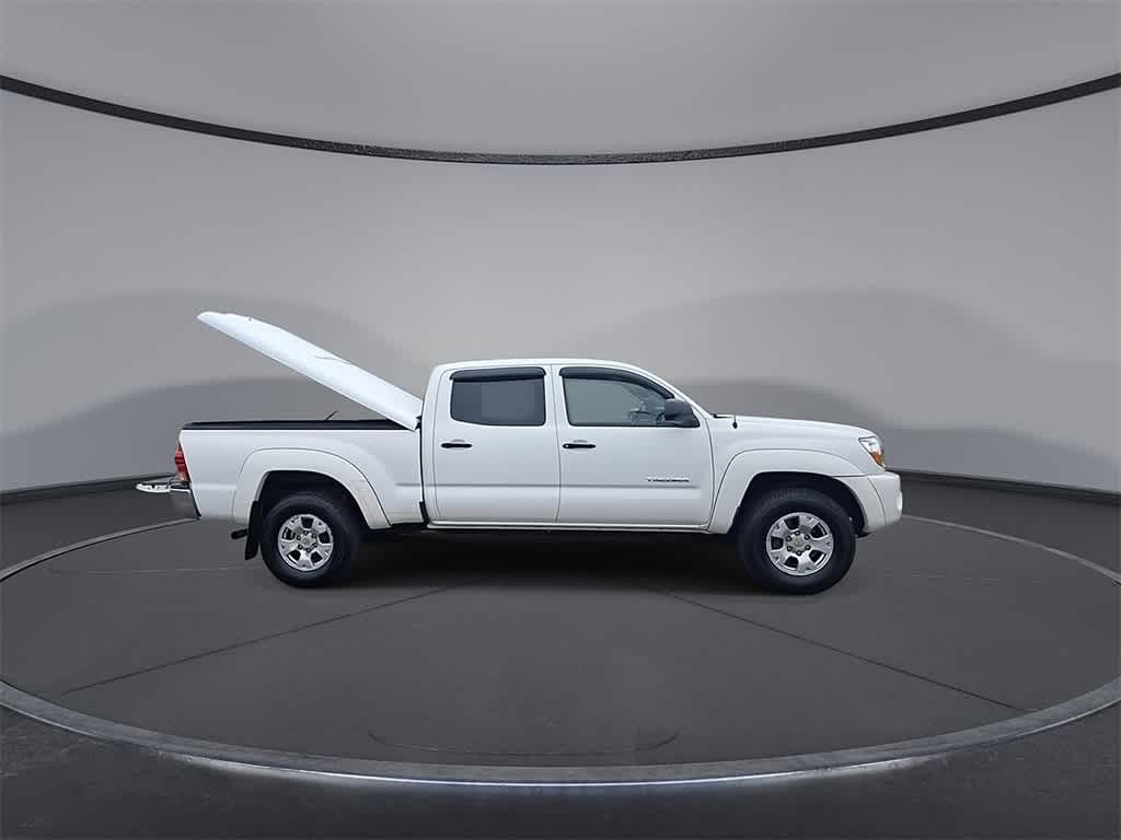 Thumbnail: 2007 Toyota Tacoma - 9