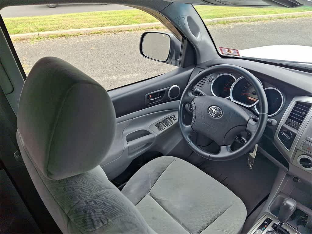 Thumbnail: 2007 Toyota Tacoma - 15