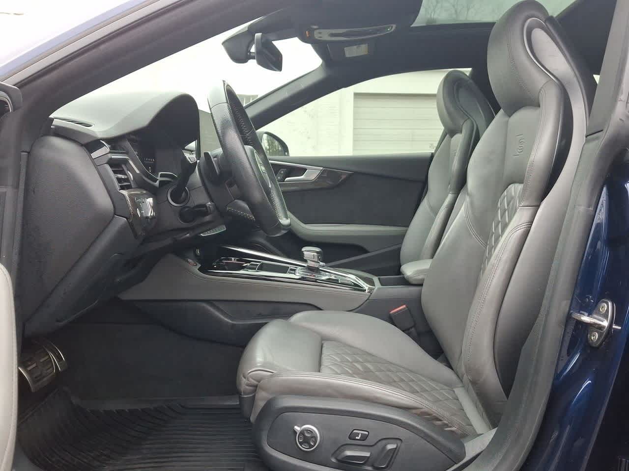 Thumbnail: 2020 Audi S5 - 17