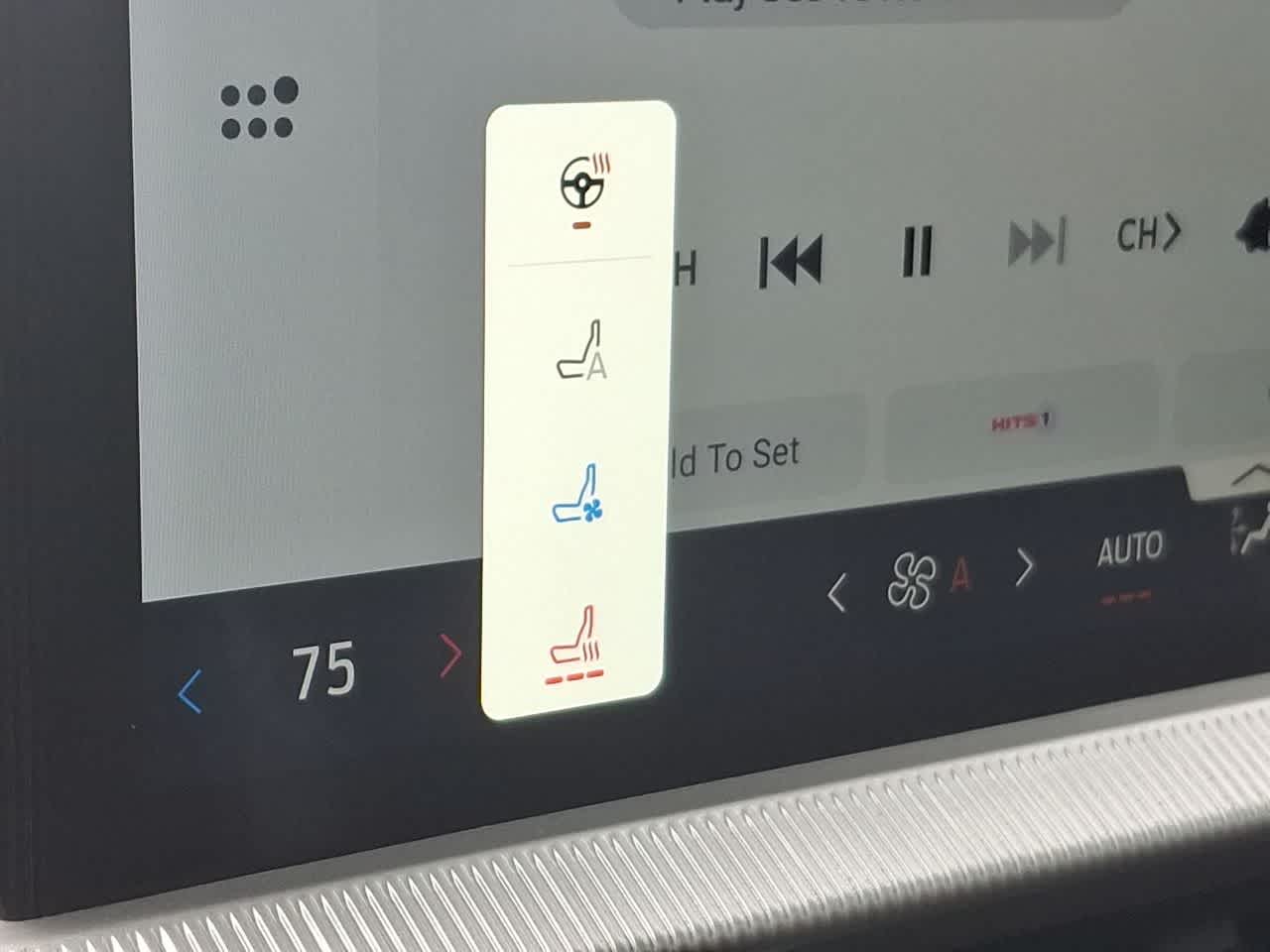 Thumbnail: 2025 Ford Explorer - 24