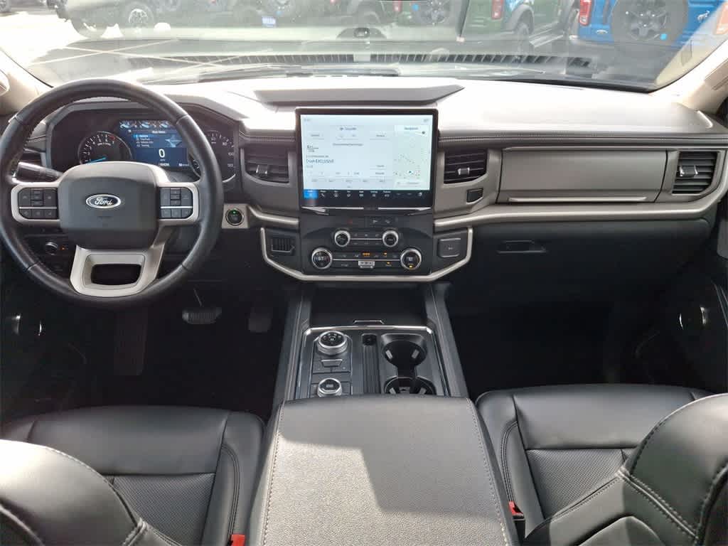 Thumbnail: 2022 Ford Expedition MAX - 10