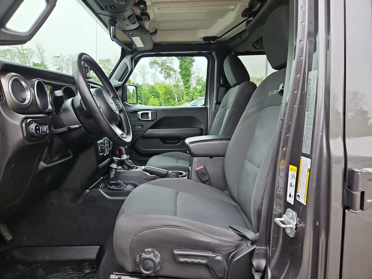 Thumbnail: 2020 Jeep Gladiator - 17