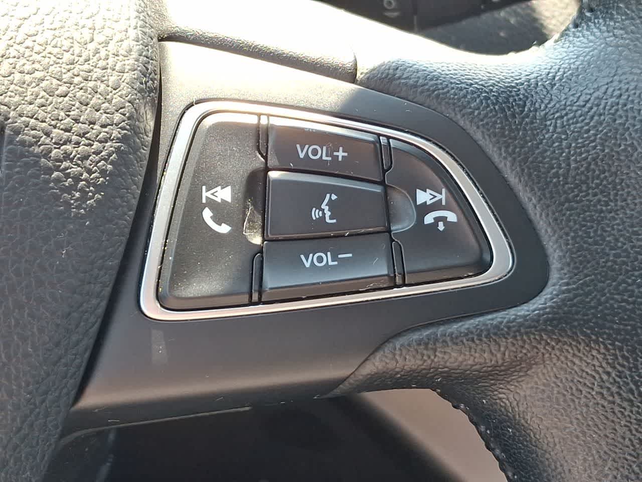 Thumbnail: 2019 Ford Escape - 24