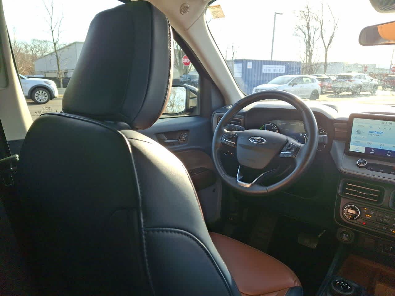 Thumbnail: 2022 Ford Maverick - 15