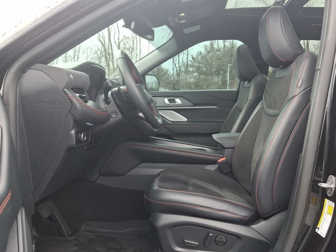 Thumbnail: 2025 Ford Explorer - 16