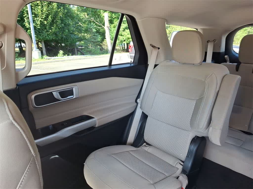 Thumbnail: 2022 Ford Explorer - 12