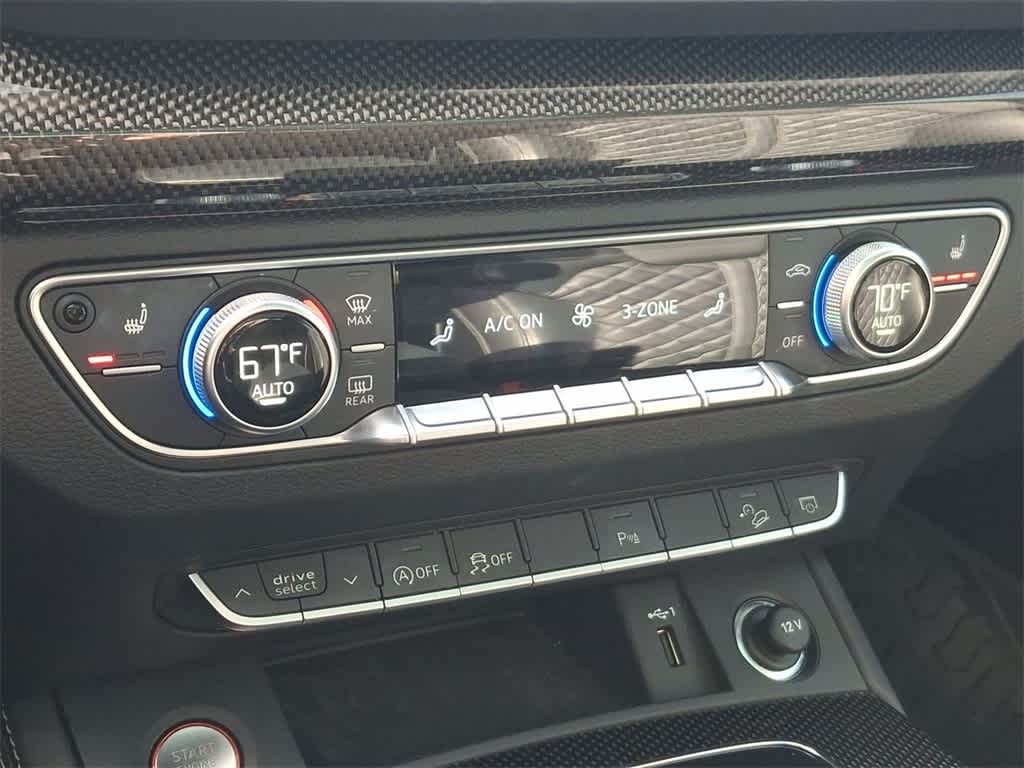 Thumbnail: 2023 Audi SQ5 - 25