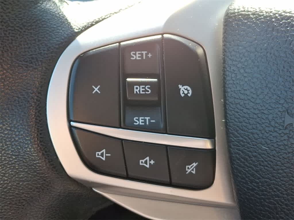 Thumbnail: 2022 Ford Explorer - 23