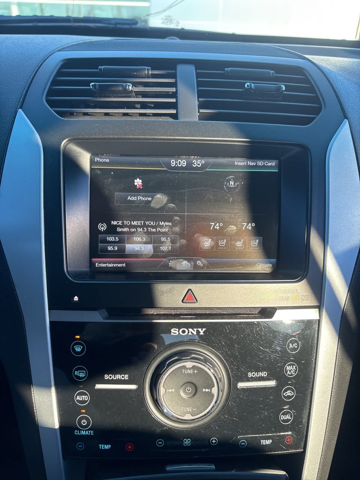 Thumbnail: 2014 Ford Explorer - 12