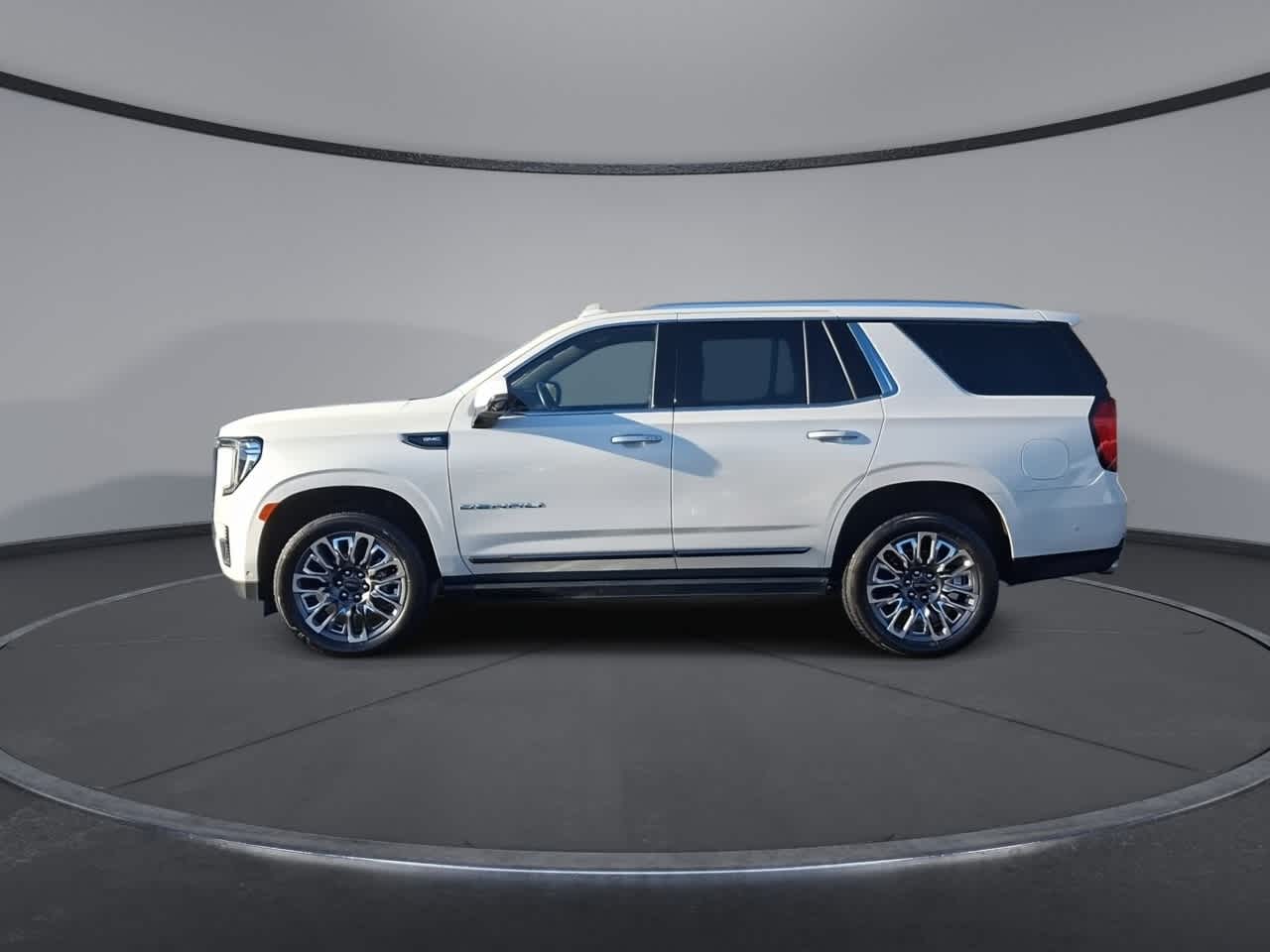 Thumbnail: 2024 GMC Yukon - 5