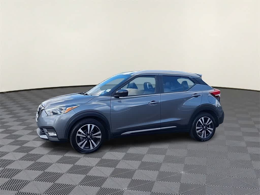 Thumbnail: 2019 Nissan Kicks - 4