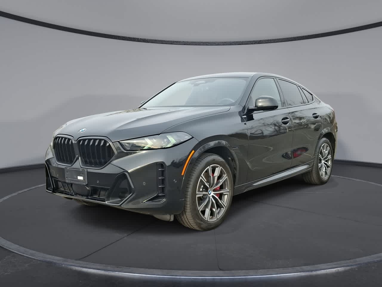 Thumbnail: 2024 BMW X6 - 1