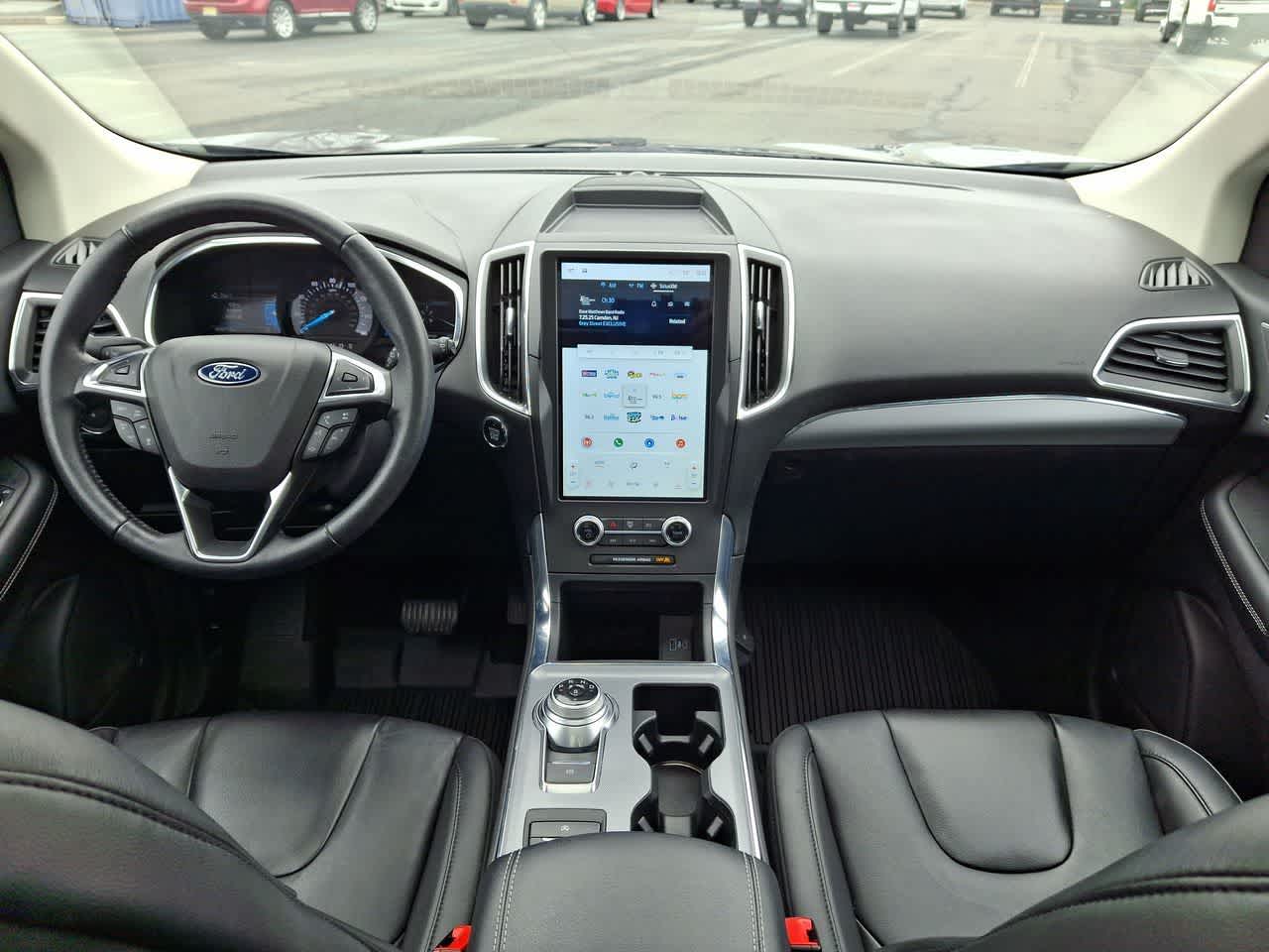 Thumbnail: 2021 Ford Edge - 10