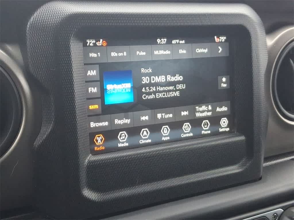 Thumbnail: 2021 Jeep Wrangler - 20