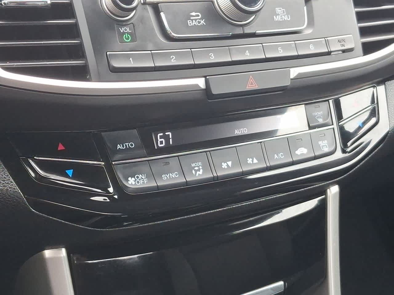 Thumbnail: 2016 Honda Accord - 24