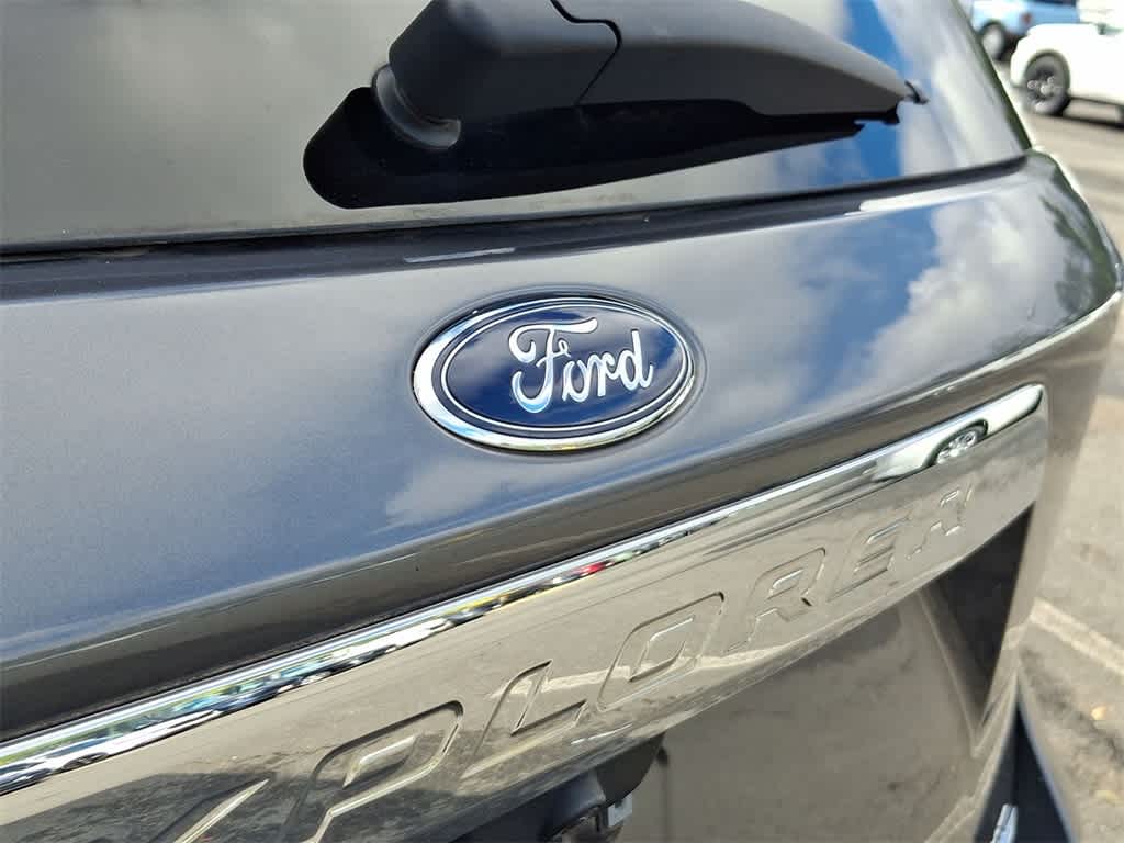 Thumbnail: 2022 Ford Explorer - 28