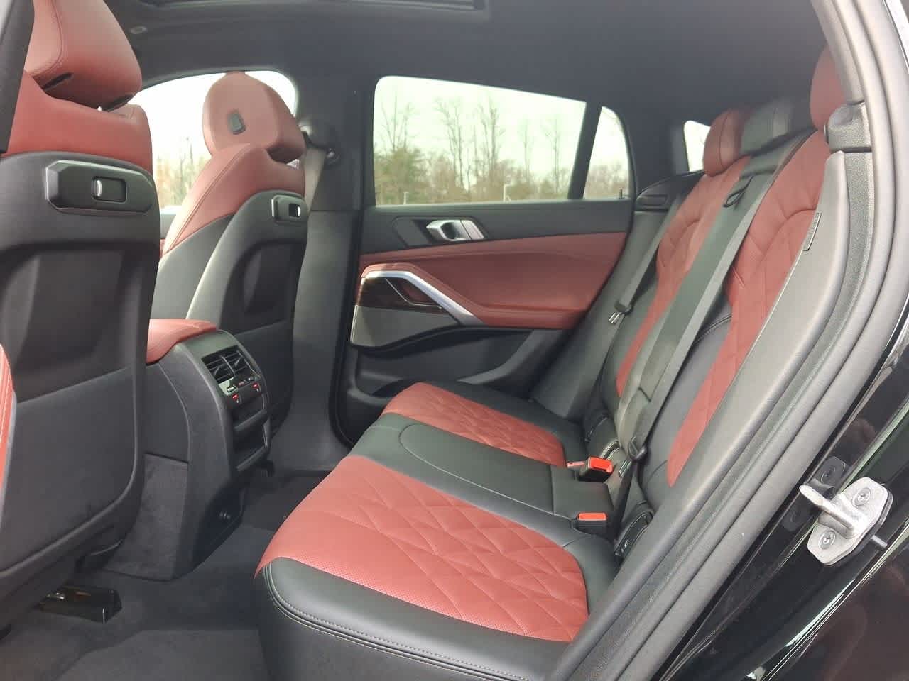 Thumbnail: 2024 BMW X6 - 25