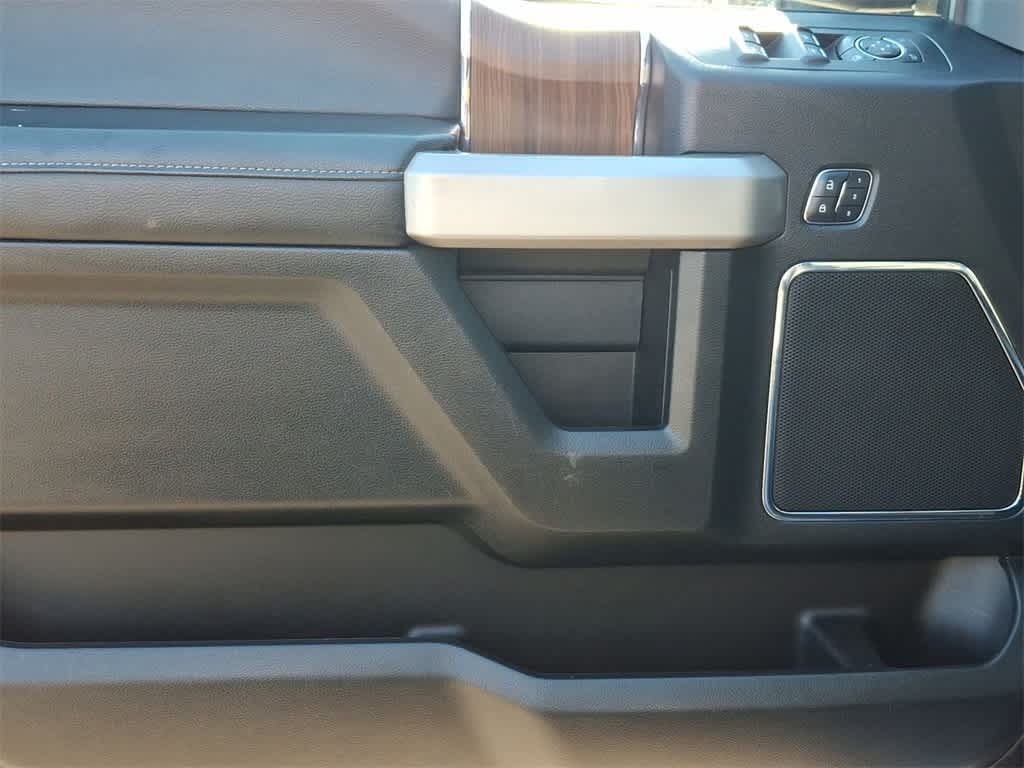 Thumbnail: 2016 Ford F-150 - 16