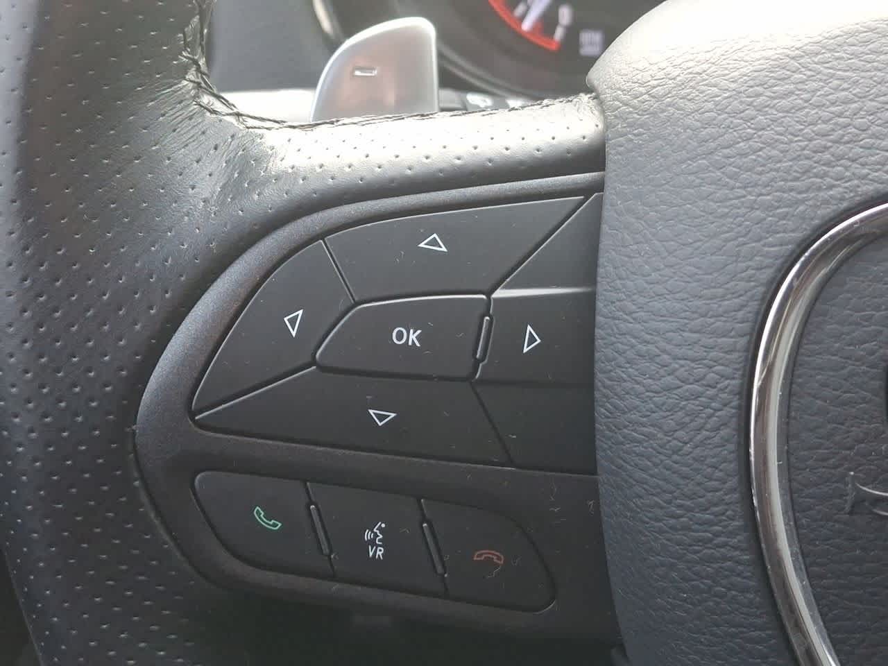 Thumbnail: 2021 Dodge Durango - 23